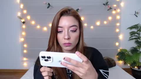 Anny online show from July 17, 10:37 am