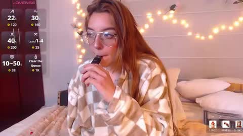 Anny online show from August 9, 9:21 am