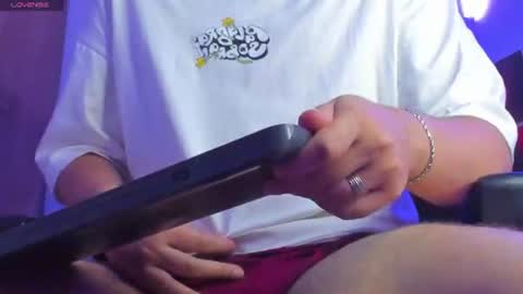  independent model online show from July 10, 3:23 am
