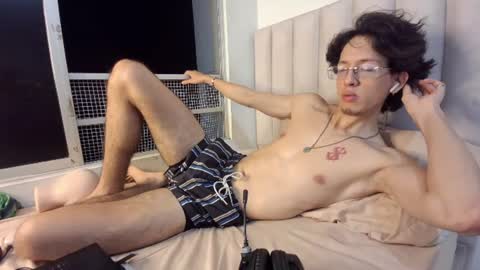Manu vera8s online show from August 8, 5:51 am