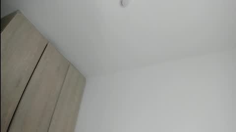 manuela online show from August 13, 5:38 pm