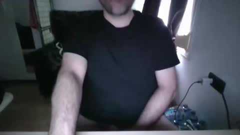 manuserita online show from May 31, 2:41 pm
