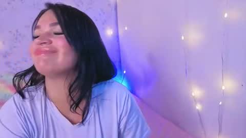 many_hot1 online show from August 6, 9:41 am