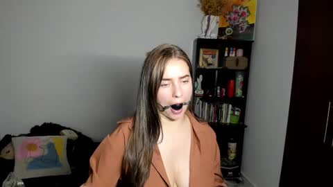Hanny 3 online show from March 7, 3:25 am