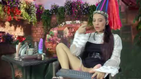 Mara  online show from August 1, 11:33 pm