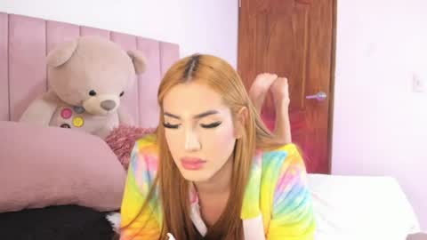 Mara  online show from August 11, 10:01 pm
