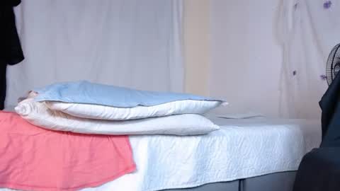 maraa_lee online show from August 12, 12:13 am
