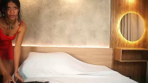 marcela_rojas online show from August 30, 11:43 am