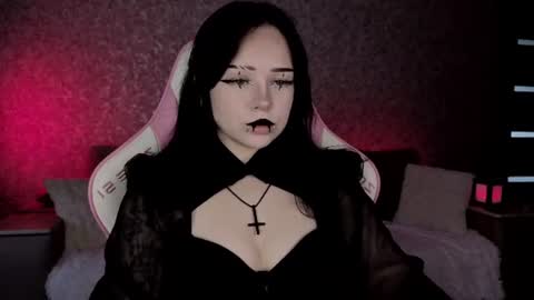 Marcy online show from August 7, 10:15 am