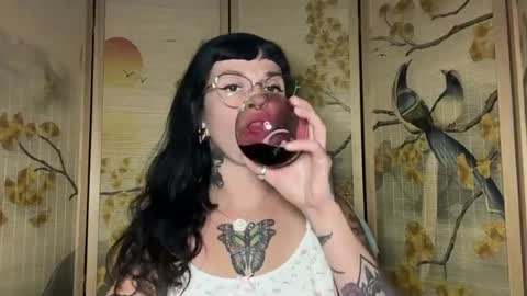 MarcelineAltaria online show from July 31, 6:19 am