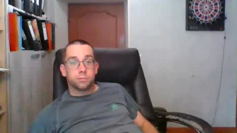 marcjemp online show from August 5, 3:32 pm