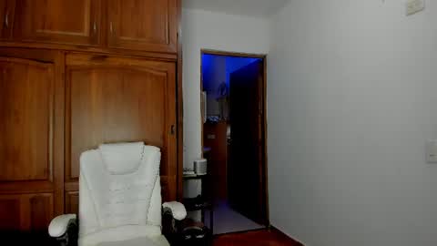 Marco online show from August 11, 11:18 pm