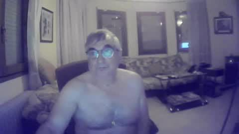 marcos260526 online show from August 1, 1:55 am