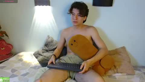 marcoviolet online show from August 7, 7:08 am