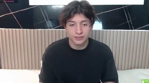 marcoviolet online show from August 8, 10:43 pm