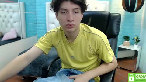 marcoviolet online show from August 9, 11:33 am