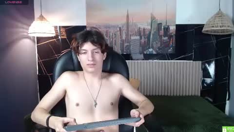 marcoviolet online show from August 12, 12:46 am