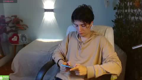 marcoviolet online show from August 13, 5:32 am