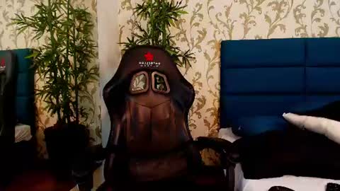 marcus_jeron online show from July 24, 6:44 pm