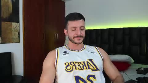 marcus_lafourt online show from July 23, 7:49 pm