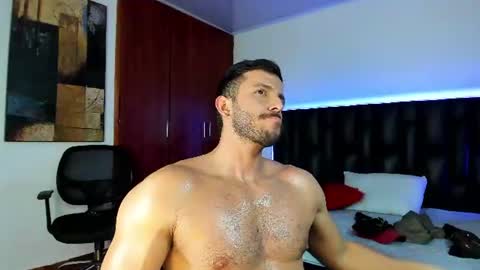 marcus_lafourt online show from July 28, 8:59 pm