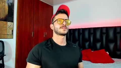 marcus_lafourt online show from July 31, 12:17 am