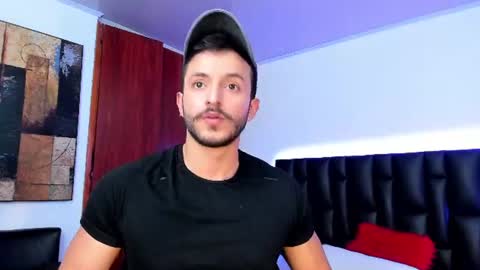 marcus_lafourt online show from August 11, 7:05 pm