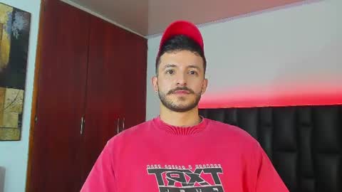 marcus_lafourt online show from August 15, 11:41 pm