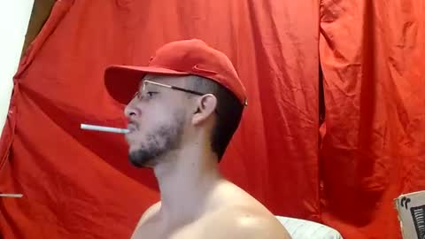   online show from August 9, 7:37 pm