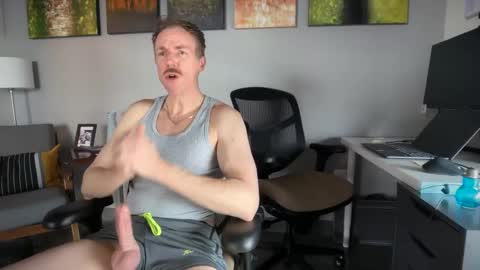 marcusripped1 online show from May 22, 9:28 pm