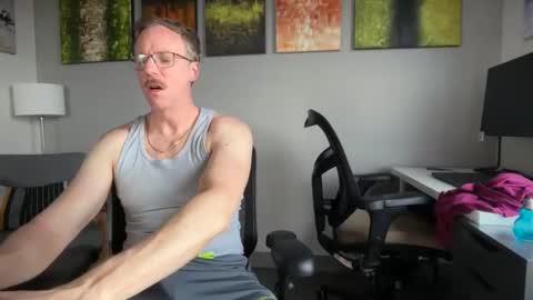 marcusripped1 online show from June 1, 10:35 pm