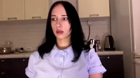 Isabella online show from August 8, 6:41 pm