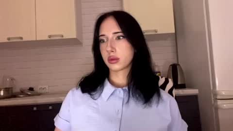 Isabella online show from August 9, 5:36 pm
