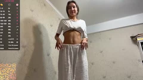 Emily online show from August 14, 8:29 am