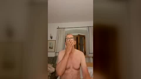 marginalie online show from July 7, 7:07 pm