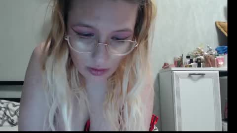 margo_shine online show from May 6, 8:54 pm
