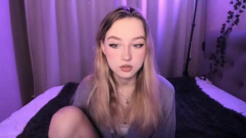 Margo online show from June 17, 9:25 pm