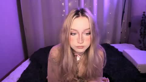 Margo online show from August 10, 11:50 pm