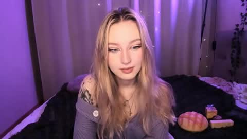 Margo online show from August 16, 10:03 pm