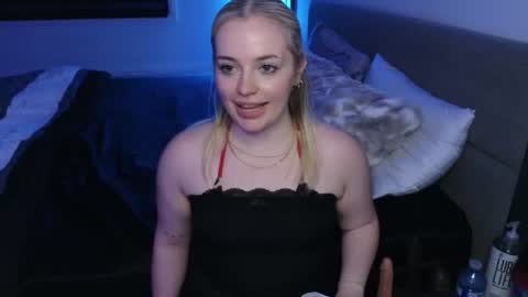 margot_robbie7 online show from July 18, 2:56 am