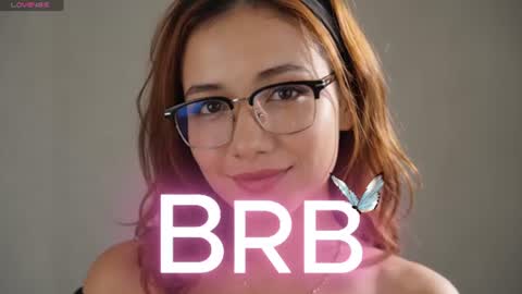 Laura online show from August 14, 6:33 pm