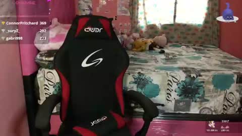 Mari online show from July 13, 8:14 pm