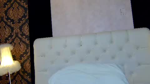 MariLou online show from August 8, 6:13 am