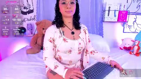 Mari Sweett  online show from June 28, 4:21 pm