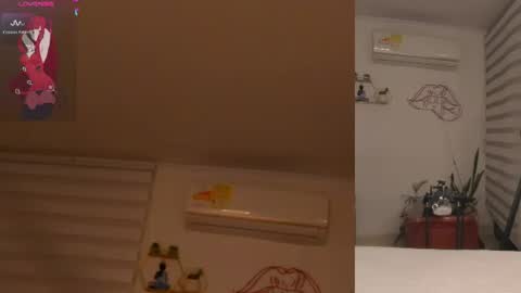 maria_jones__ online show from August 7, 8:47 am