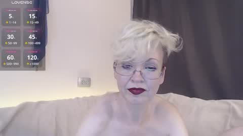 Mari online show from July 7, 2:21 pm