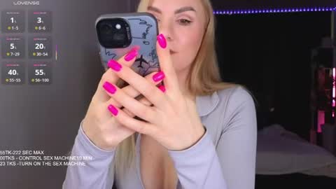 maria_shy_lii online show from August 5, 7:39 am