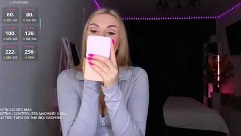 maria_shy_lii online show from August 10, 8:27 am