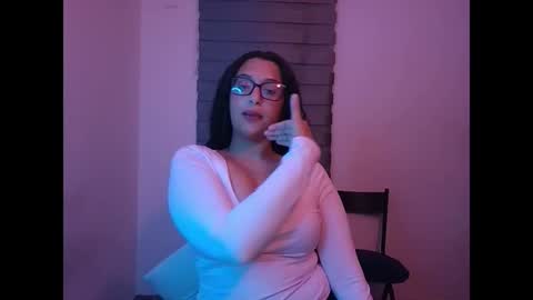 maria_stevens_s online show from July 31, 2:07 am