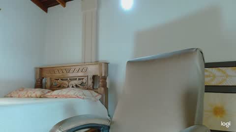mariaa_antonia1 online show from August 29, 8:41 pm